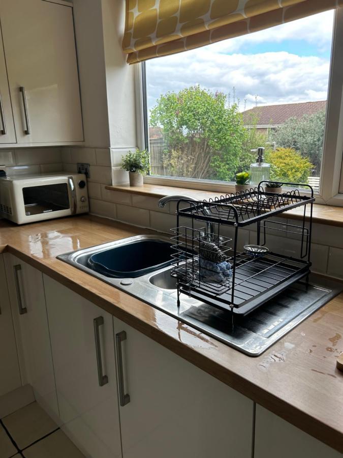 4-Bedroom Home Near Ema, Sleeps 6 达宁顿堡 外观 照片